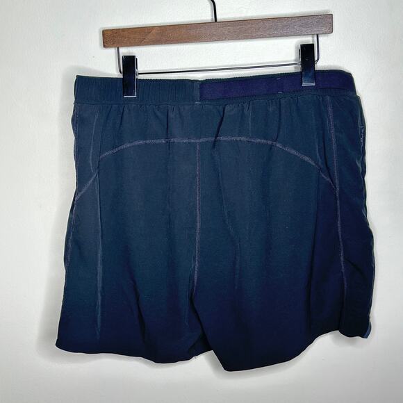 RHONE Swift 7" Running Shorts Lined Black {L29} - Picture 3 of 5